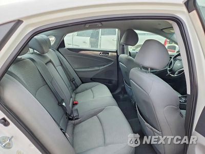 Zdjęcie 10 z 12 samochodu: 2011 HYUNDAI SONATA HYBRID VIN:KMHEC4A42BA008292 - miniatura