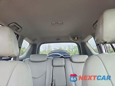 Zdjęcie 10 z 13 samochodu: 2007 TOYOTA RAV4 BASE VIN:JTMBD33V576029975 - miniatura