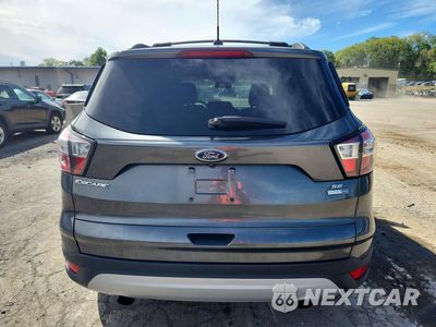 Zdjęcie 6 z 13 samochodu: 2018 FORD ESCAPE SE VIN:1FMCU9GD0JUD53438 - miniatura