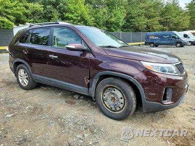 Czwarte zdjęcie samochodu z boku: 2015 KIA SORENTO LX VIN:5XYKT4A77FG573807 - miniatura