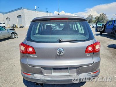 Zdjęcie 6 z 12 samochodu: 2011 VOLKSWAGEN TIGUAN S VIN:WVGAV7AX3BW525141 - miniatura