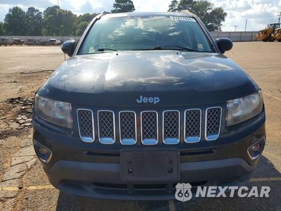 Piąte zdjęcie samochodu w środku: 2014 JEEP COMPASS LATITUDE VIN:1C4NJCEA3ED679221 - miniatura
