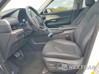 Zdjęcie 7 z 13 samochodu: 2026 TOYOTA GRAND HIGHLANDER LIMITED VIN:5TDAAAB5XTS151560 - miniatura