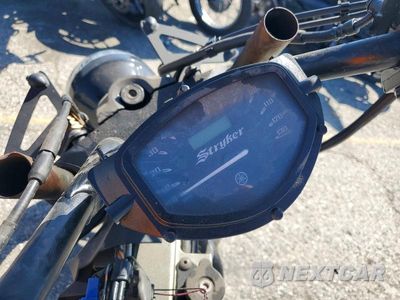 Zdjęcie 7 z 8 samochodu: 2015 YAMAHA XVS1300 CU VIN:JYAVP33E6FA012176 - miniatura