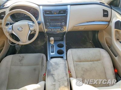 Zdjęcie 8 z 12 samochodu: 2015 NISSAN ALTIMA 2.5 S VIN:1N4AL3AP1FN303184 - miniatura