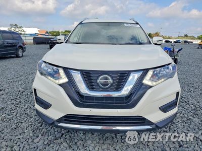 Piąte zdjęcie samochodu w środku: 2018 NISSAN ROGUE S VIN:JN8AT2MV5JW349171 - miniatura
