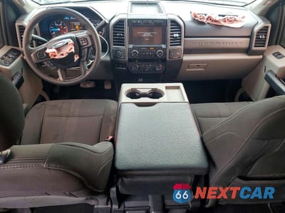 Zdjęcie 8 z 12 samochodu: 2019 FORD F350 SUPER DUTY VIN:1FT8W3DTXKEE32334 - miniatura