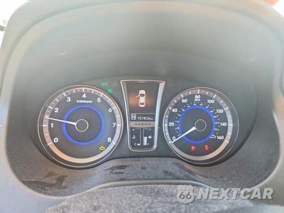 Zdjęcie 9 z 12 samochodu: 2012 HYUNDAI AZERA BASE VIN:KMHFG4JG5CA135140 - miniatura