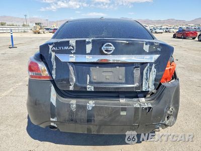 Zdjęcie 6 z 12 samochodu: 2015 NISSAN ALTIMA 2.5 S VIN:1N4AL3AP1FC138247 - miniatura