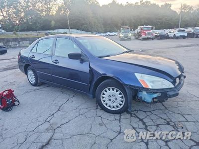 Czwarte zdjęcie samochodu z boku: 2007 HONDA ACCORD VALUE VIN:JHMCM56127C020207 - miniatura
