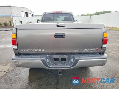 Zdjęcie 6 z 12 samochodu: 2004 TOYOTA TUNDRA SR5 VIN:5TBKT44114S446504 - miniatura