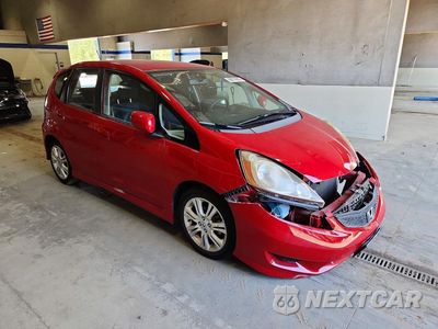 Czwarte zdjęcie samochodu z boku: 2009 HONDA FIT SPORT VIN:JHMGE884X9S021038 - miniatura