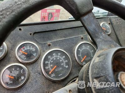 Zdjęcie 9 z 12 samochodu: 2008 AUTOCAR LLC XPEDITOR WXLL VIN:5VCHC6JF78H207291 - miniatura