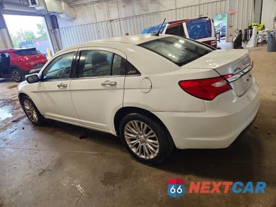 Drugie zdjęcie samochodu z przodu: 2012 CHRYSLER 200 LIMITED VIN:1C3CCBCB7CN162958 - miniatura