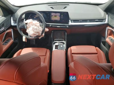 Zdjęcie 11 z 16 samochodu: 2026 BMW X1 XDRIVE28I VIN:WBX73EF05T5400155 - miniatura