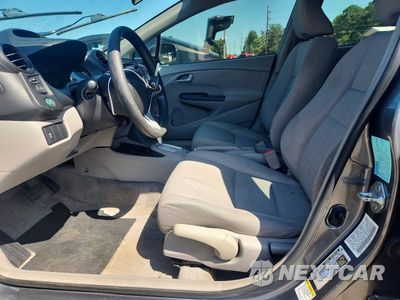 Zdjęcie 7 z 13 samochodu: 2013 HONDA INSIGHT VIN:JHMZE2H38DS001490 - miniatura