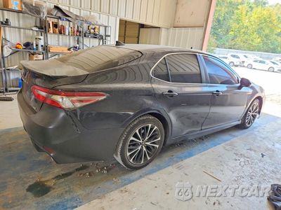 Trzecie zdjęcie samochodu z tyłu: 2019 TOYOTA CAMRY SE VIN:4T1B11HK8KU167134 - miniatura