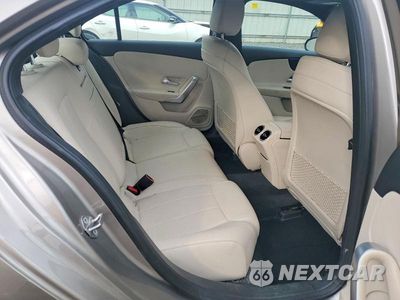 Zdjęcie 10 z 12 samochodu: 2019 MERCEDES-BENZ A 220 4MATIC VIN:WDD3G4FB5KW003099 - miniatura