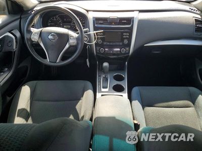 Zdjęcie 8 z 12 samochodu: 2015 NISSAN ALTIMA 2.5 SV VIN:1N4AL3AP7FC191955 - miniatura