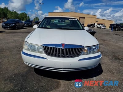Piąte zdjęcie samochodu w środku: 2000 LINCOLN CONTINENTAL VIN:1LNHM97V0YY798389 - miniatura
