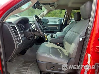 Zdjęcie 7 z 12 samochodu: 2017 RAM 1500 SLT VIN:3C6RR7LT6HG594183 - miniatura