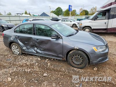 Czwarte zdjęcie samochodu z boku: 2014 VOLKSWAGEN JETTA SE VIN:3VWD17AJ9EM241748 - miniatura