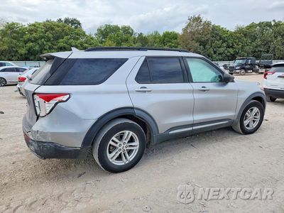 Trzecie zdjęcie samochodu z tyłu: 2020 FORD EXPLORER XLT VIN:1FMSK7DH7LGC81751 - miniatura