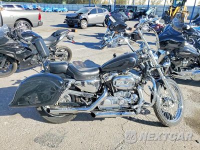 2009 HARLEY-DAVIDSON XL1200 C 1HD1CT3199K409387 - główne zdjęcie licytacji z USA - miniatura