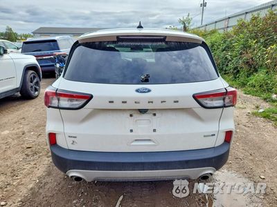 Zdjęcie 6 z 14 samochodu: 2020 FORD ESCAPE SE VIN:1FMCU9G68LUA10039 - miniatura