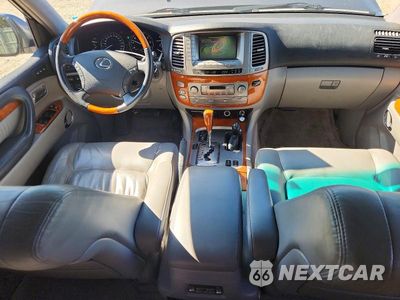 Zdjęcie 8 z 13 samochodu: 2006 LEXUS LX 470 VIN:JTJHT00W764006763 - miniatura