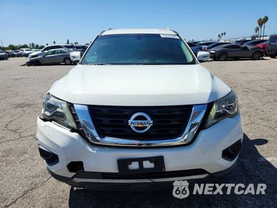 Piąte zdjęcie samochodu w środku: 2017 NISSAN PATHFINDER S VIN:5N1DR2MNXHC911760 - miniatura