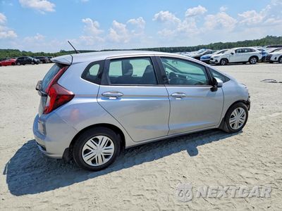 Trzecie zdjęcie samochodu z tyłu: 2019 HONDA FIT LX VIN:3HGGK5H40KM727783 - miniatura