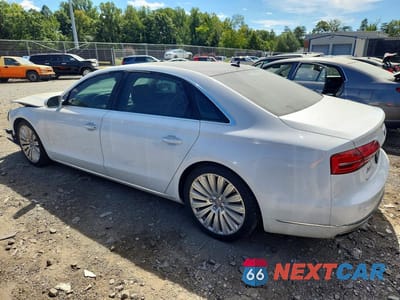 Drugie zdjęcie samochodu z przodu: 2015 AUDI A8 L QUATTRO VIN:WAU3GAFD8FN019705 - miniatura
