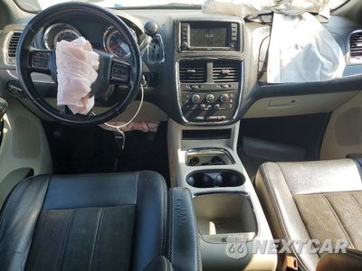 Zdjęcie 8 z 13 samochodu: 2019 DODGE GRAND CARAVAN SXT VIN:2C4RDGCG6KR773318 - miniatura