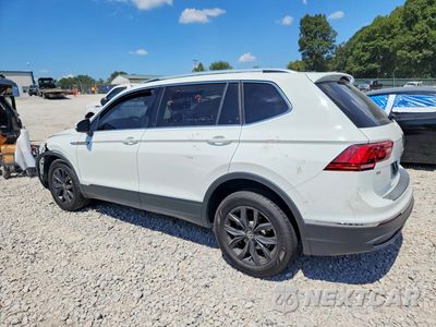 Drugie zdjęcie samochodu z przodu: 2024 VOLKSWAGEN TIGUAN SE VIN:3VV2B7AX5RM068216 - miniatura