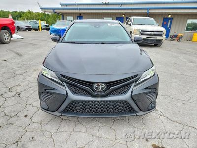 Piąte zdjęcie samochodu w środku: 2020 TOYOTA CAMRY SE VIN:4T1G11AK0LU383593 - miniatura