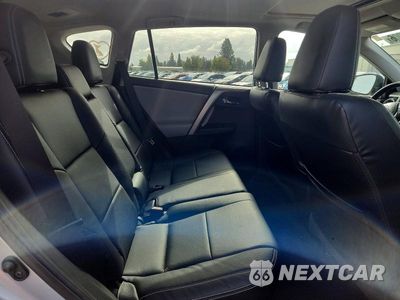 Zdjęcie 10 z 12 samochodu: 2018 TOYOTA RAV4 XLE VIN:2T3WFREV3JW443466 - miniatura