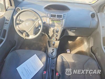 Zdjęcie 8 z 12 samochodu: 2009 TOYOTA YARIS S VIN:JTDKT903795240886 - miniatura