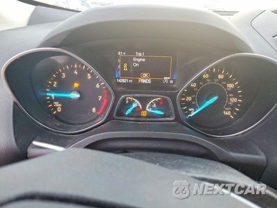 Zdjęcie 9 z 12 samochodu: 2017 FORD ESCAPE SE VIN:1FMCU0GD4HUC28030 - miniatura