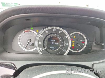 Zdjęcie 9 z 12 samochodu: 2016 HONDA ACCORD LX VIN:1HGCR2F47GA032989 - miniatura