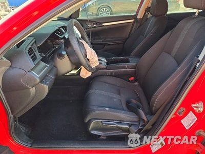 Zdjęcie 7 z 12 samochodu: 2016 HONDA CIVIC LX VIN:2HGFC2F52GH562859 - miniatura