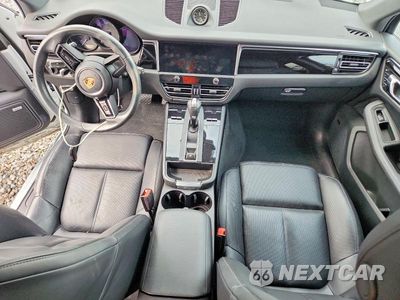 Zdjęcie 8 z 13 samochodu: 2023 PORSCHE MACAN BASE VIN:WP1AA2A56PLB17144 - miniatura