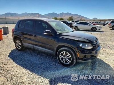 Czwarte zdjęcie samochodu z boku: 2012 VOLKSWAGEN TIGUAN S VIN:WVGAV7AX8CW525363 - miniatura