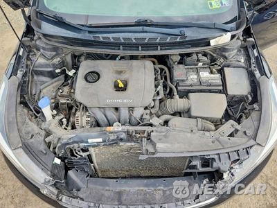 Zdjęcie 11 z 13 samochodu: 2017 KIA FORTE LX VIN:3KPFK4A72HE106721 - miniatura