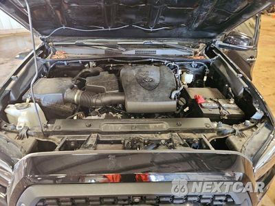 Zdjęcie 11 z 13 samochodu: 2021 TOYOTA TACOMA LIMITED VIN:3TMGZ5AN8MM431040 - miniatura