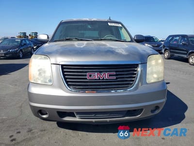 Piąte zdjęcie samochodu w środku: 2007 GMC YUKON VIN:1GKFC13C77J359710 - miniatura