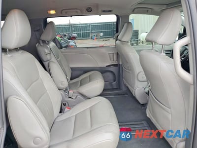 Zdjęcie 11 z 14 samochodu: 2019 TOYOTA SIENNA XLE 8-PASSENGER VIN:5TDYZ3DC6KS019909 - miniatura