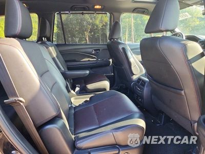 Zdjęcie 11 z 13 samochodu: 2020 HONDA PILOT BLACK VIN:5FNYF6H70LB008739 - miniatura