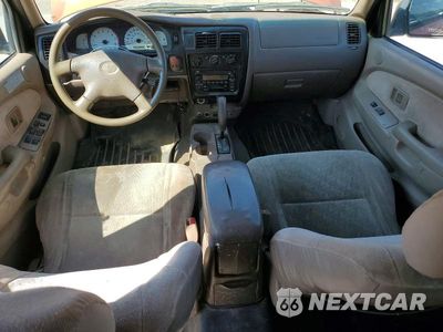 Zdjęcie 8 z 12 samochodu: 2001 TOYOTA TACOMA DOUBLE CAB PRERUNNER VIN:5TEGN92N91Z831088 - miniatura