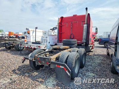 Piąte zdjęcie samochodu w środku: 2001 FREIGHTLINER FLC112 SEMI TRUCK VIN:1FUJAZA801PG66726 - miniatura